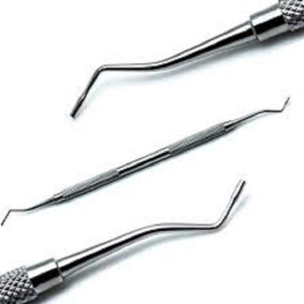 Dental surgery scaler