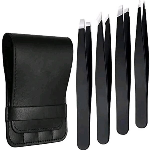Eyelash tweezers in Black Color 4 Pcs Set